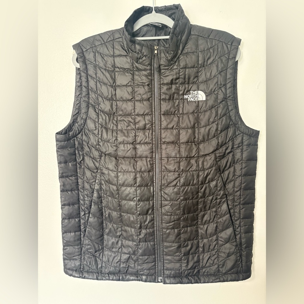 The North Face Men's Charcoal Quilted Vest